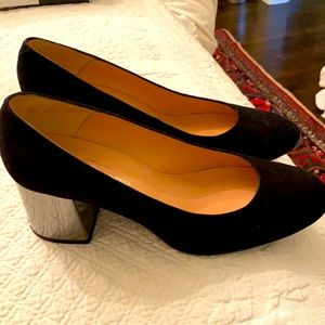 Brenda Zaro Pump 39.5 Black Suede. Like new